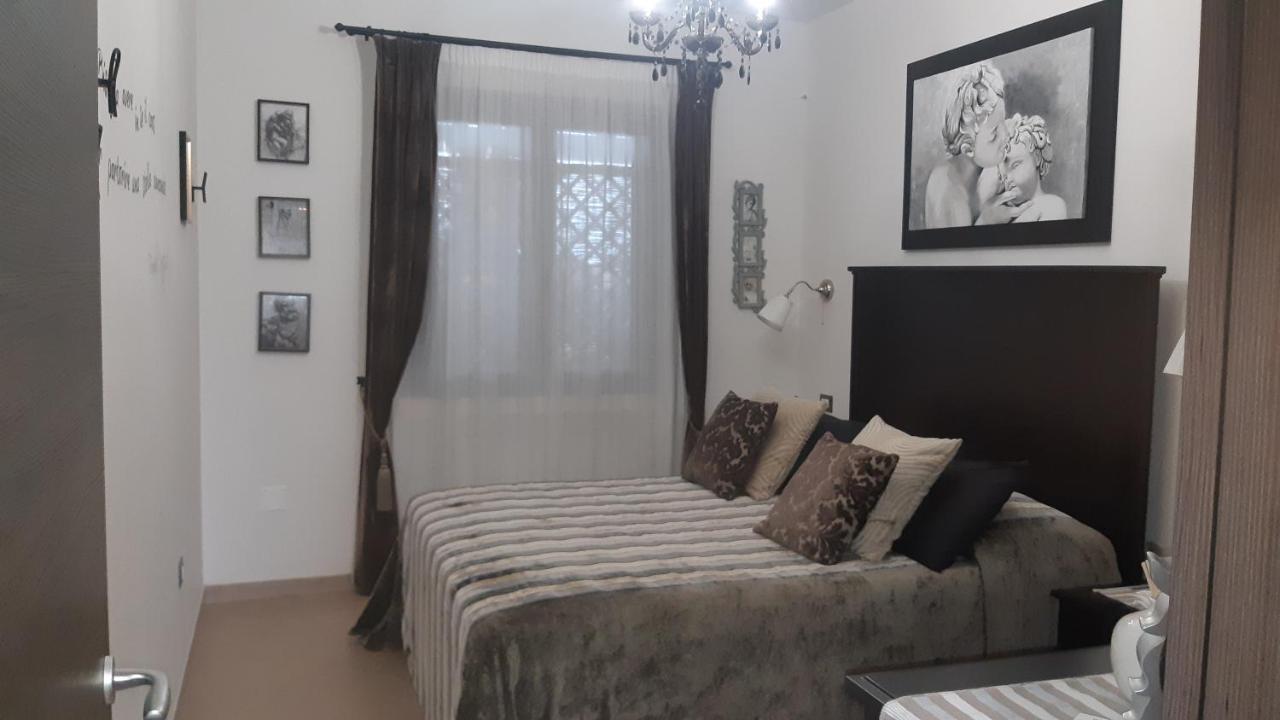 Mariam Holiday House Otranto Exteriör bild